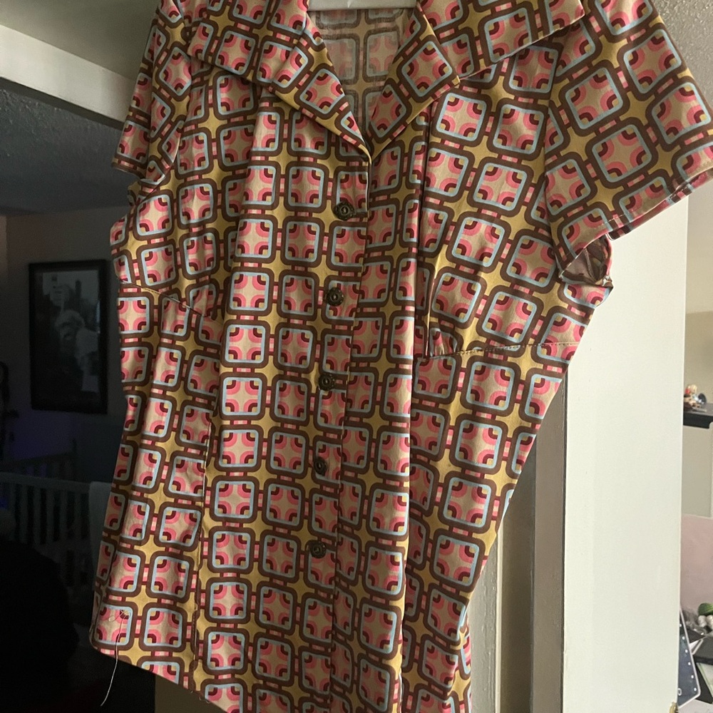 New (never worn) Laura Byrnes/Pinup Girl Pink and Tan Ridley top Size L